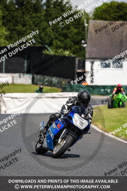 enduro digital images;event digital images;eventdigitalimages;mallory park;mallory park photographs;mallory park trackday;mallory park trackday photographs;no limits trackdays;peter wileman photography;racing digital images;trackday digital images;trackday photos